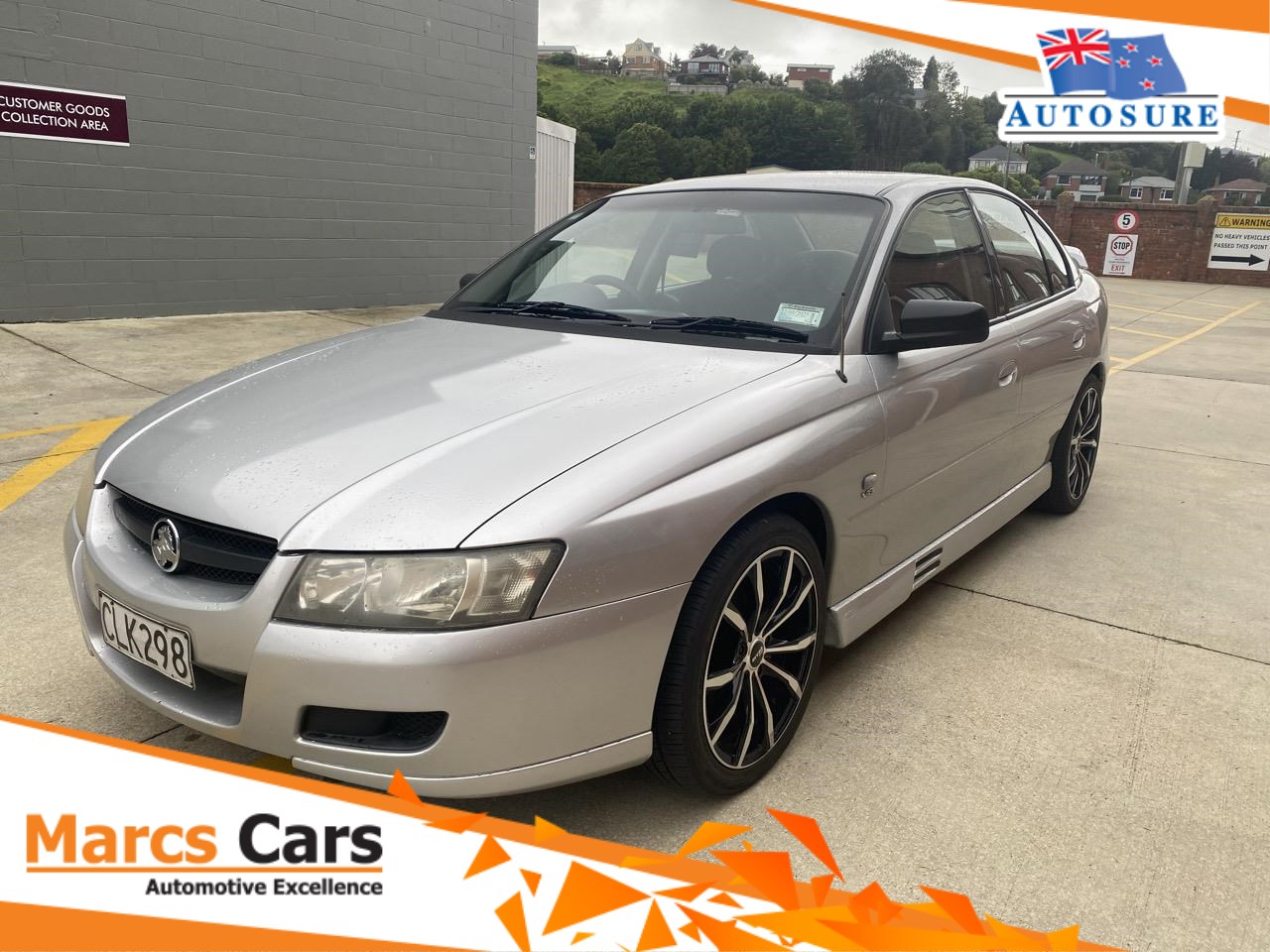 2005 Holden Commodore